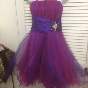 Masquerade Evening Prom dress 9/10